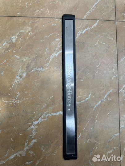 Накладка парога mercedes