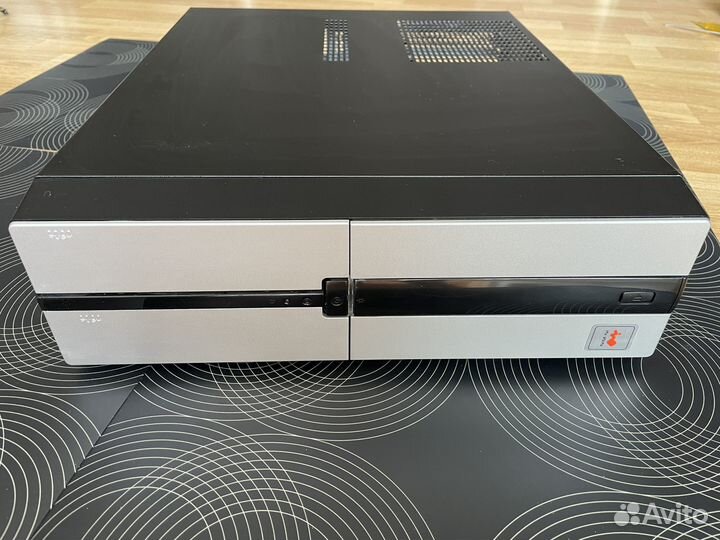 Корпус InWin с бп 300 Вт