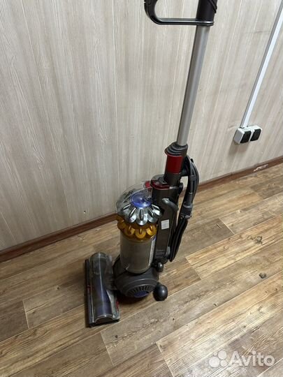 Пылесос Dyson smallbol multidior