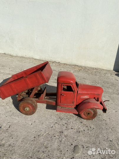 Модель автомобиля зис 150 зма 1960 года