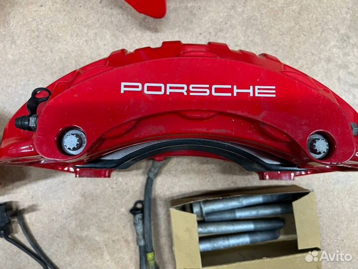 Комплект тормозной системы Porsche Macan GTS 95B