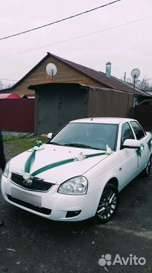 Свадебные украшения на машину