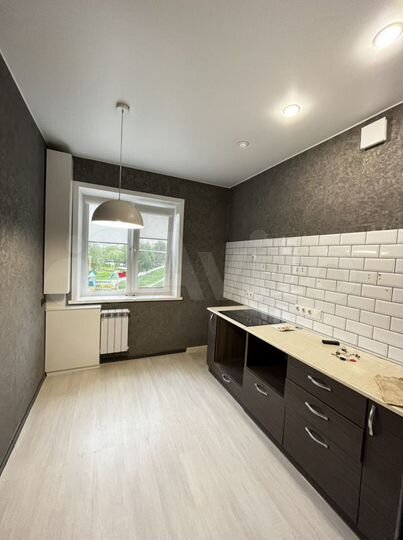 1-к. квартира, 37 м², 2/9 эт.