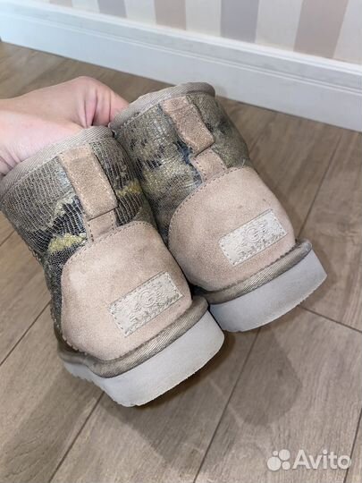 Ugg mini оригинал под питона