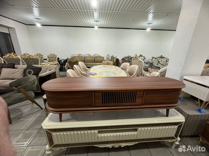 Тумба под тв