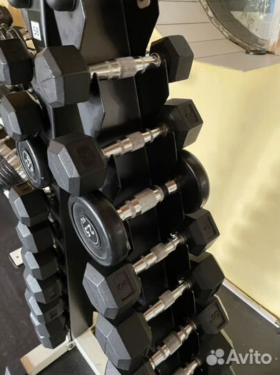 Коплект стойка с гантелями