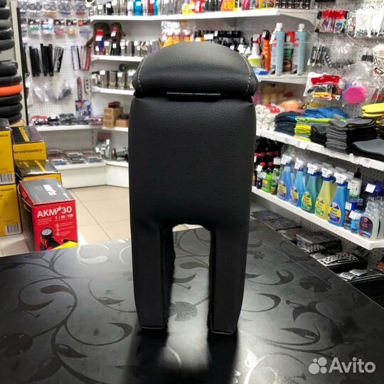 Подлокотник для LADA Granta 2011-2018г