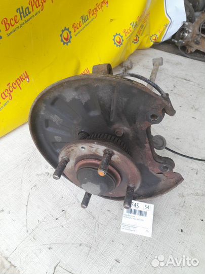 Кулак задний правый Hyundai Elantra седан G4ED