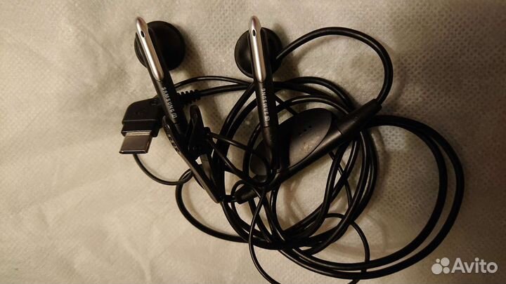 Наушники Samsung вкладыши