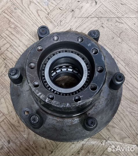 Ступица задняя колеса паз 3204 В сборе Д165