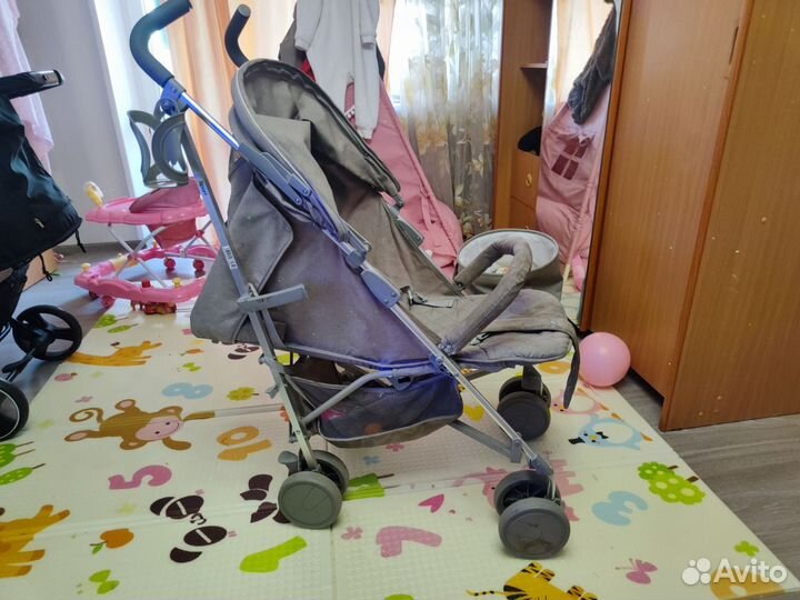 Прогулочная коляска