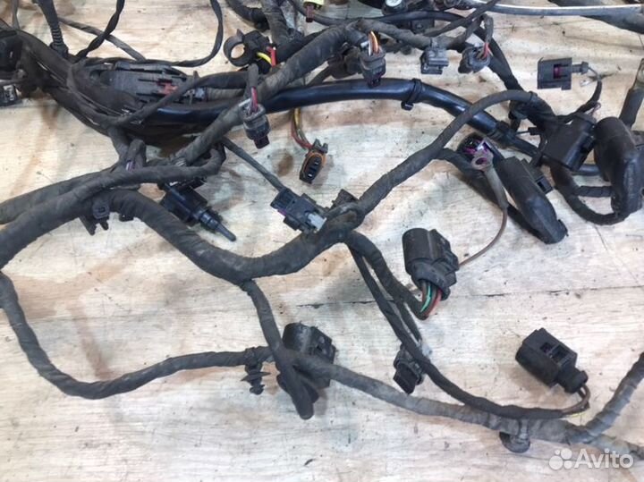 Проводка моторная Skoda Octavia A7 liftback 1.4