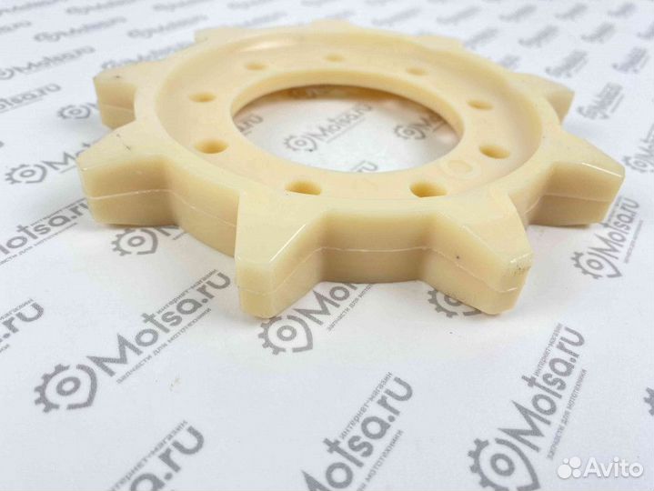 Звездочка снегоход Буран пластм. (жесткая) (110200