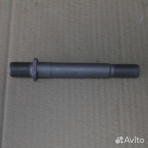 Шпилька колеса краз задняя правая М20*1,5*М18*1,5