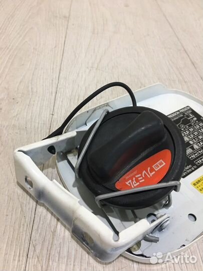 Лючок топливного бака Mercedes Benz E350 W211