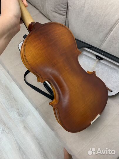 Скрипка 4/4 разыгранная для начинающих