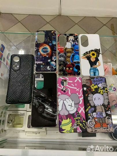 Защитные стекла и чехлы Honor 50