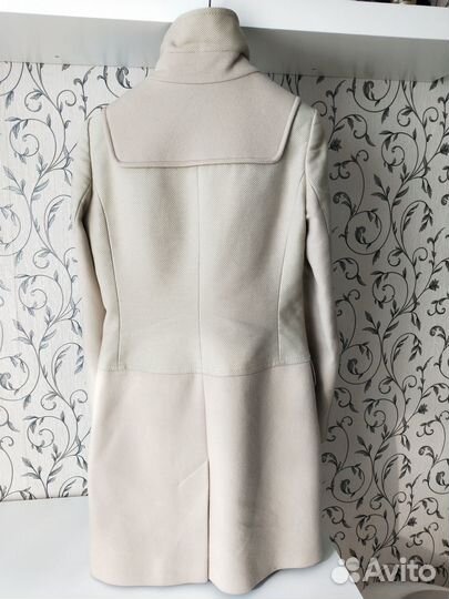 Женское пальто Karen Millen в размере XS