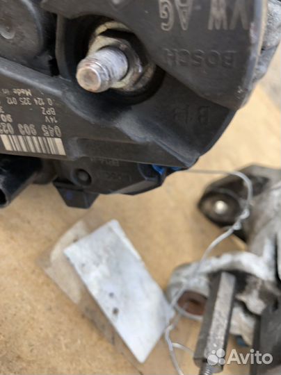 Генератор Skoda Crafter Caddy T5