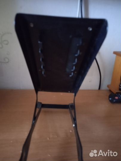 Подставка под ногу гитариста