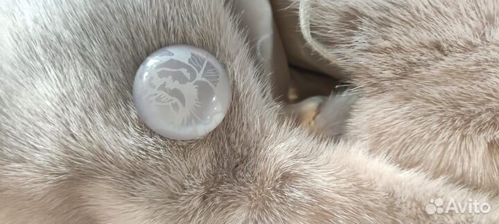 Норковая шуба новая с капюшоном