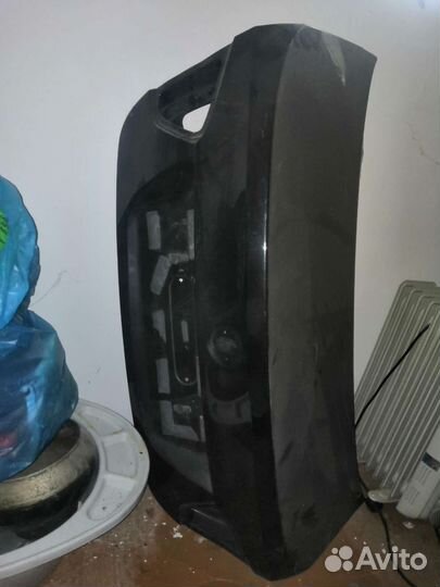 Крышка багажника BMW E90