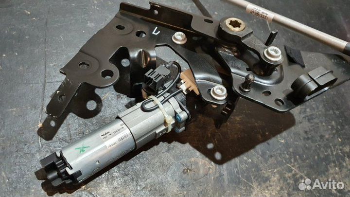 Привод крышки багажника левый Audi A7 4G CGW 2011