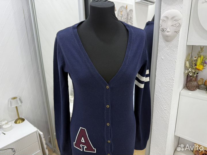 Кардиган вязаный на пуговицах женский 44