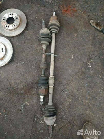 Левый Привод Полуось Галант 8 USA Америка 2,4