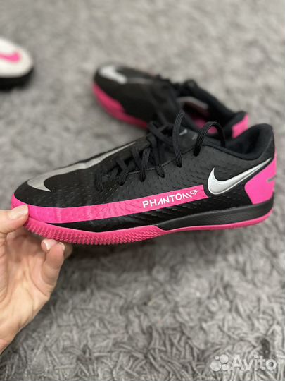Футзалки nike phantom 4 Y 23 см 36