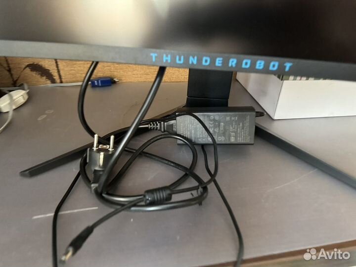 Монитор thunderobot