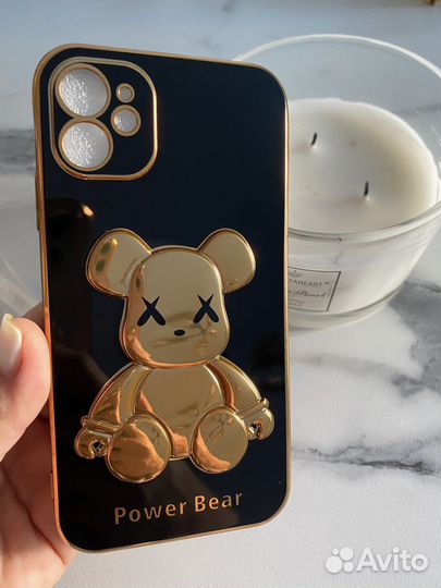 Чехол на iPhone 11