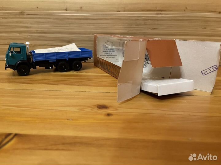 Модель автомобиля «Камаз» 5320