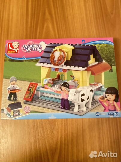 Конструктор Розовая мечта Кафе 225 дет