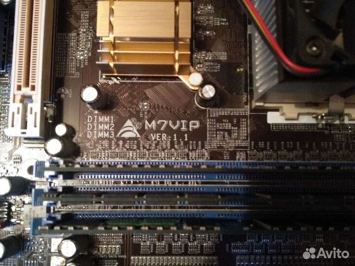 Материнская плата