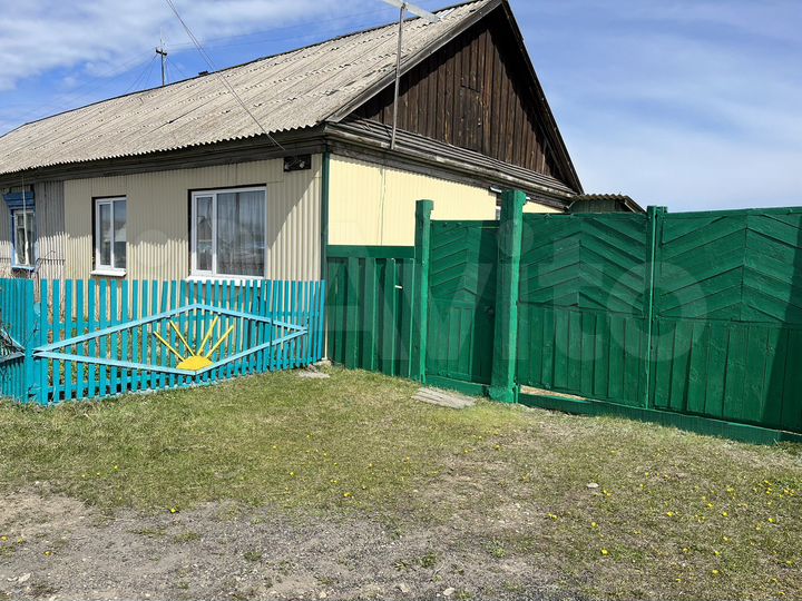 3-к. квартира, 56 м², 1/1 эт.