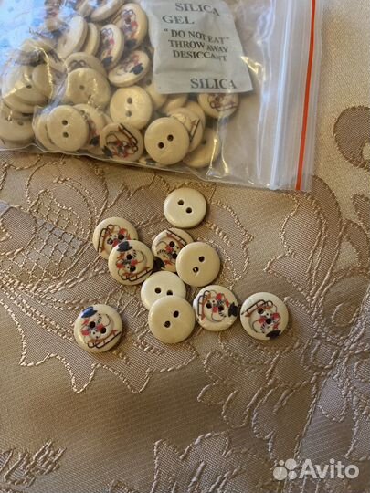 Пуговицы декоративные 