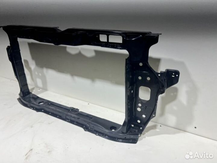Рамка радиатора(телевизор) передняя Hyundai