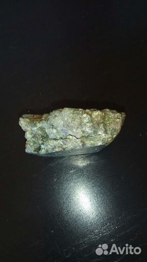 Пирит в породе