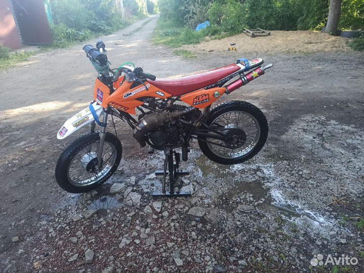 Кастом мопед зид пилот