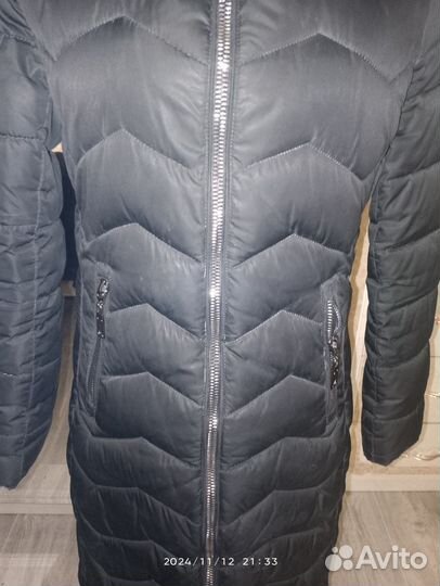 Пуховик зимний женский,42