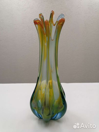 Ваза цветное стекло
