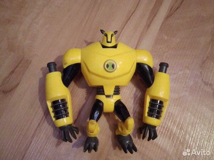 Игрушки Ben 10