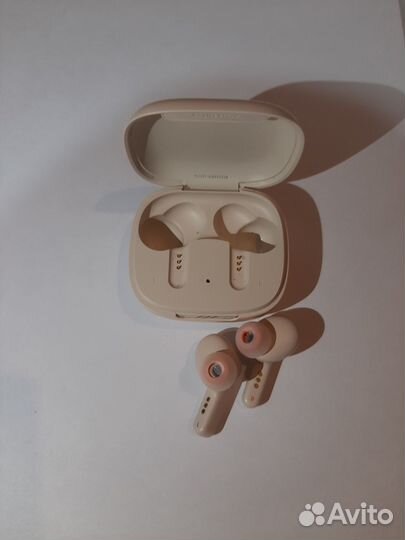 Jbl live pro+