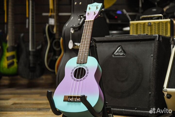 Укулеле сопрано veston + Аксессуары