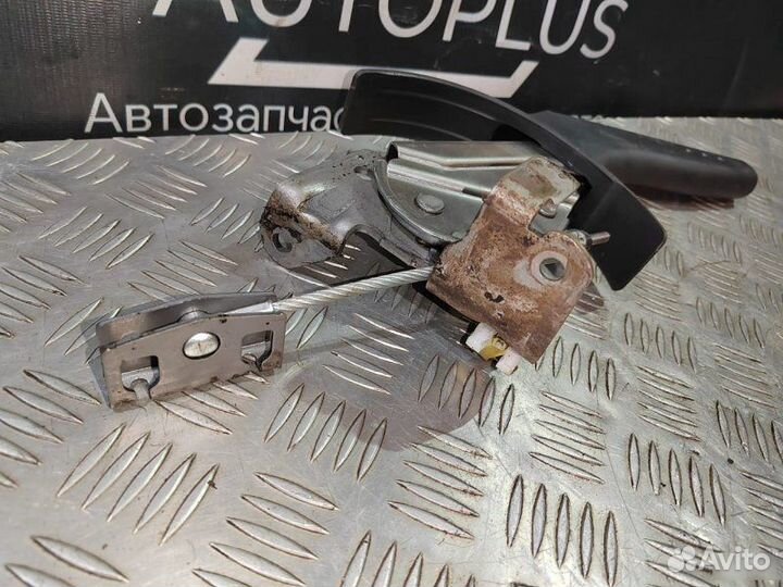 Ручник Nissan Note 1.6 2005-2013