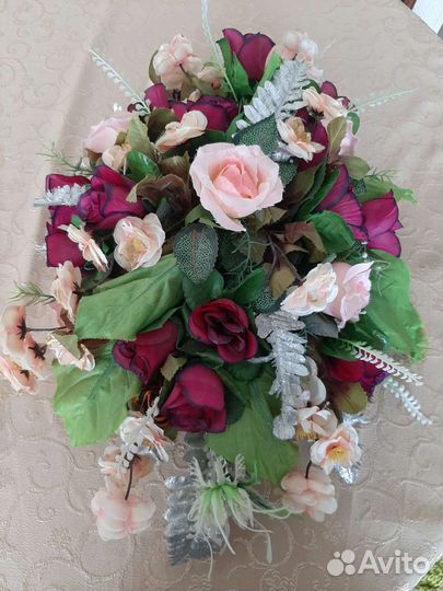 Букет композиция из искусственных цветов