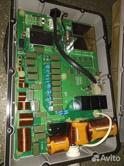 Тюнер icom