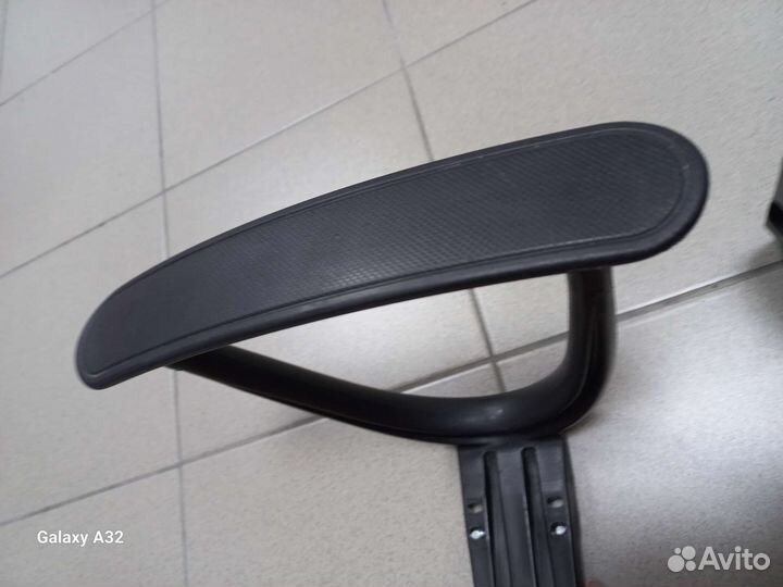 Подлокотники