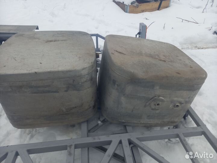 Продаю баки